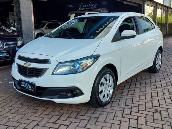 CHEVROLET ONIX 1.4 MPFI LT 8V FLEX 4P MANUAL CHEVROLET ONIX 1.4 MPFI LT 8V FLEX 4P MANUAL